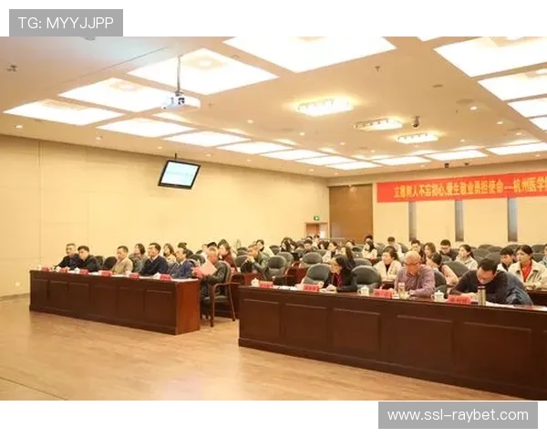 拳手经纪业务专业化,合同谈判与商业开发成职业化重要环节 拳手经纪业务专业化,合同谈判与商业开发成职业化重要环节