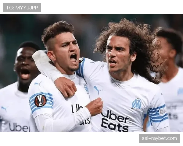 朗斯1-0马赛，艾纳维抽射绝杀