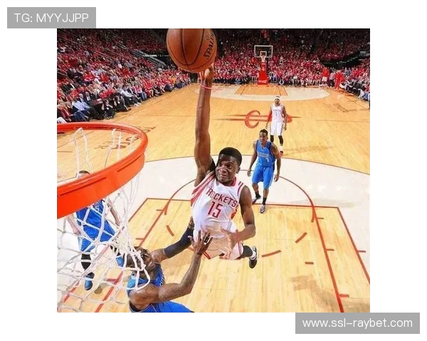 火箭变阵伊森首发见效，五小阵容切换破解湖人防守