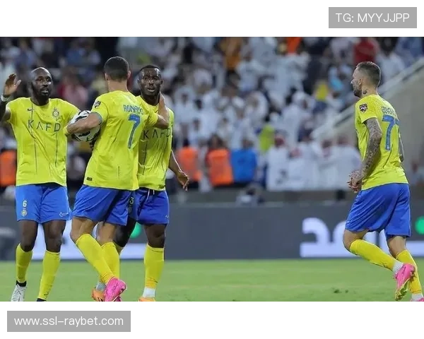 利雅得胜利前场三巨头磨合渐入佳境，争冠悬念重燃