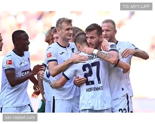 “柏林联合1-3客负霍芬海姆，郑优营首发难阻连败”