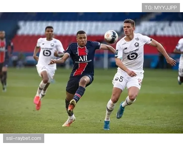 赛前对位分析：里尔左边锋与洛里昂右后卫的速度对决，将决定边路走廊归属